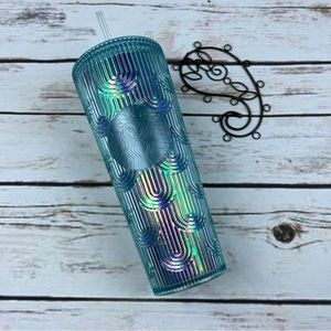 Starbucks Spring 2022 Iridescent Mermaid Scales Tumbler Cold Cup Venti 24 oz